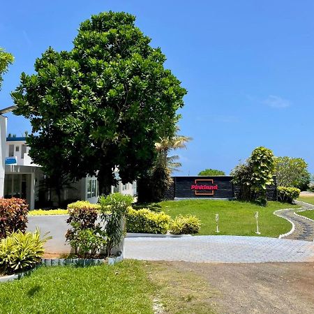 Pink Land Hotel Beruwala Exterior photo